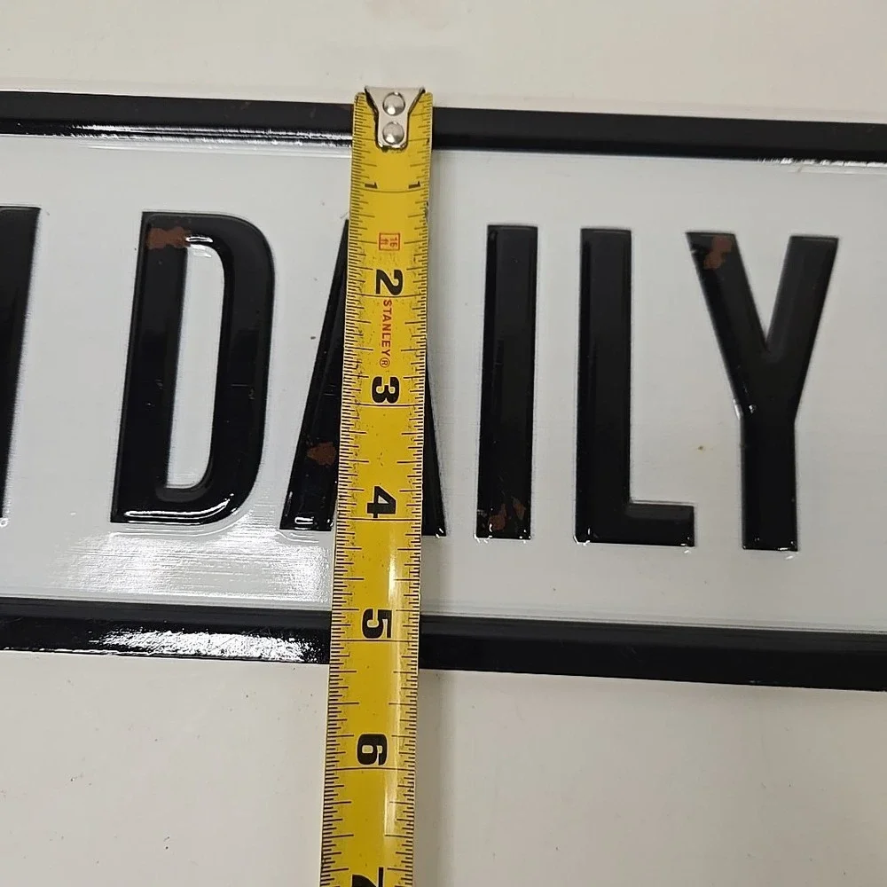 Metal Vintage/Retro Look‎ Fresh Daily sign